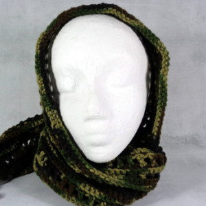 snood hooded scarf,hooded scarf,camo scarf,unisex scarf,wooded scarf,hunter scarf,fringed scarf,handmade scarf,christmas gift,gift under 100