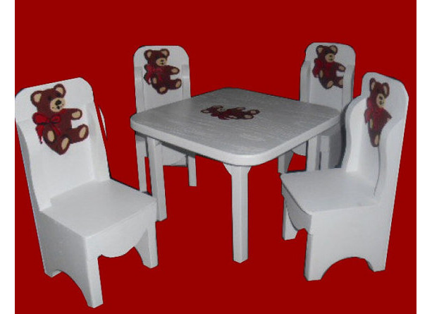 DOLL TABLE & CHAIRS