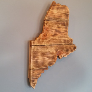 Rustic Maine State Decor, add a heart to you location