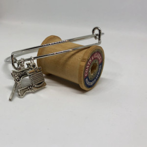 Sewing Machine Thread and Scissors Bangle Charm Bracelet - Vintage Singer