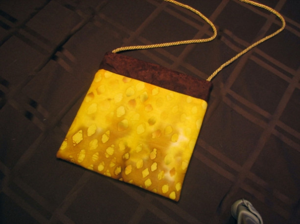 Snap Shopping Purse in Shades of Yellow and Brown