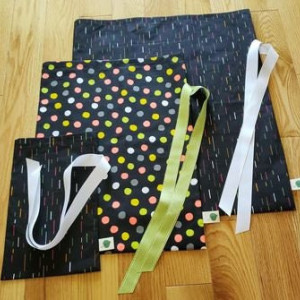 Gift Bags, Fabric with Ribbon, Alternative to Gift Wrap, Reusable Gift Bags
