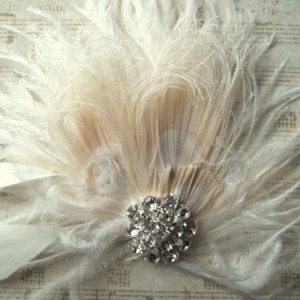 Feather Hair Clip, Feather Fascinator, Wedding Hair Accessories, Bridal Hair Fascinator,Vintage Style Fascinator, Great Gatsby, Bridal Comb,
