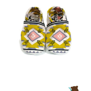 Tribal Aztec Print Ankle Booties- Baby Booties- Toddler Booties- Baby Shoes- Toddler Shoes- Soft Soled Shoes- Grip Soled Shoes- Crib Shoes
