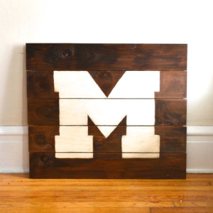 Wood University of Michigan "M" Sign - Hanging Wall Art