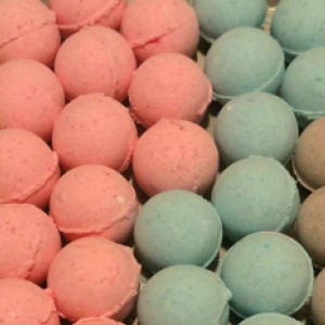 Sale 3.5oz Bath Bomb-Random Set of 15-Made with Coconut Oil-Variety of Colors and Fragrances-Sensitive Skin-Perfect for Kids-Great Gift Idea