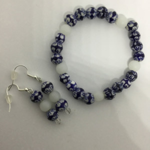 Blue bracelet and earrings, Beach theme bracelet, White bracelet, Matching earrings, Boho bracelet, Gift for Mom, Gift for her