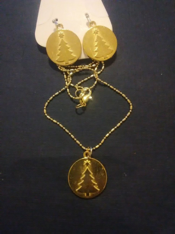Gold Christmas Tree Charm Jewelry