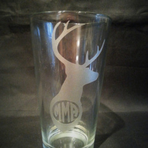 Deer Monogram Glass,Etched Beer Glass, Hunters Monogram, Rustic Monogrammed Pint Glass