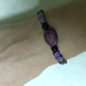 Purple adjustable bracelet