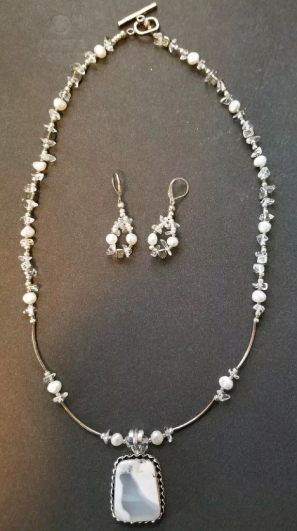 Stunning Dendritic Opal Pendant Necklace with Matching Earrings 