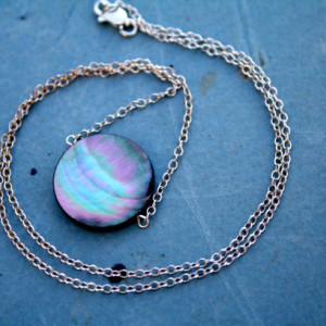 Round Shell Necklace