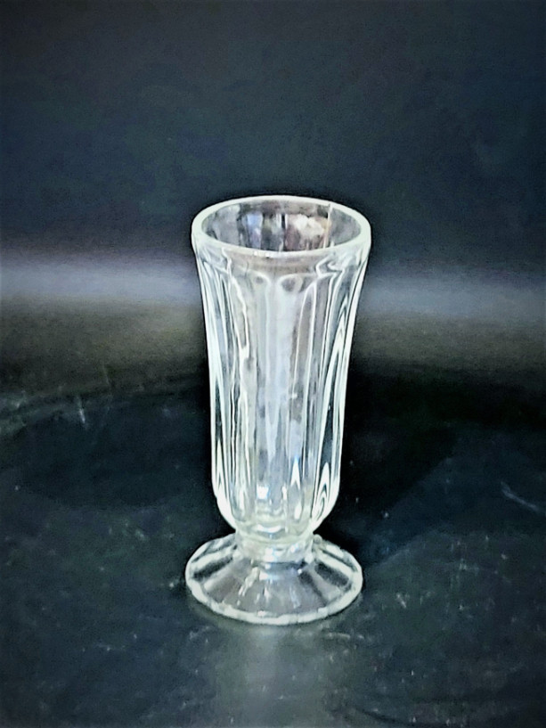 Sale 4oz Custom Soy Candle in Reusalbe Small Glass Sundae Cup-Present-Gift-Christmas-Birthday-Housewarming-Reusable-Home Decor-Variety