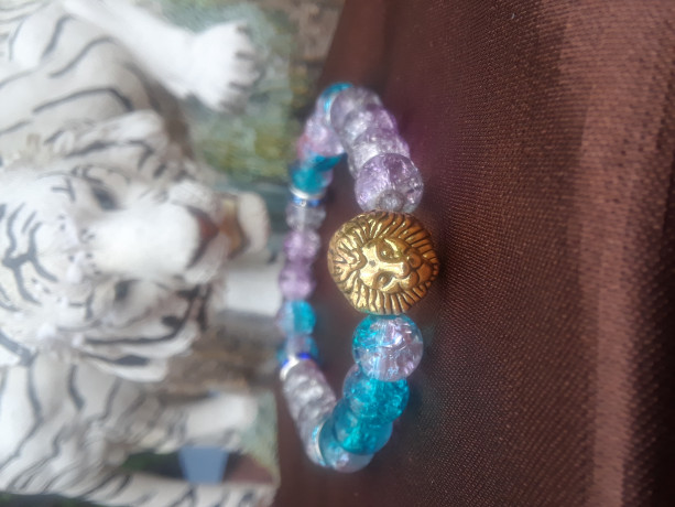 Blue colored lion charmed braclet 