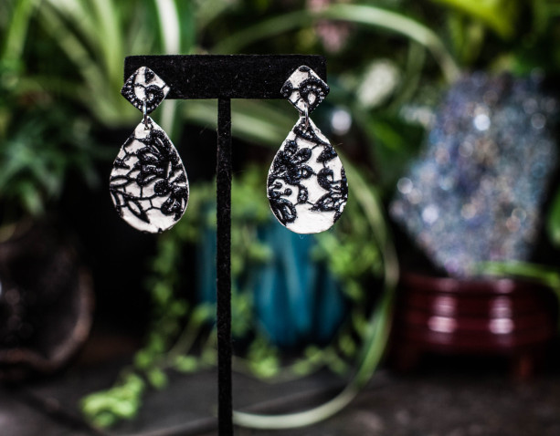Black & white lace teardrop polymer earrings
