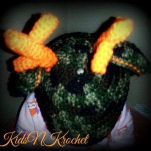 Crochet camo hunter hat with antlers! 