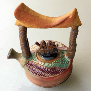 Tea Pot Potter with abstract design Functional