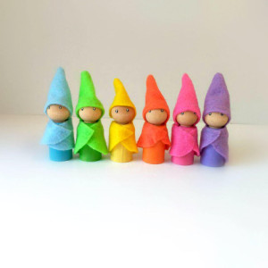 Gnome peg dolls - Wooden gnome dolls - Fairy gnomes - Girls toys - Fairy party favors - Gnome doll - Peg people - Natural wood toy - Gift