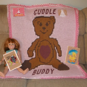 Teddy bear knitted blanket