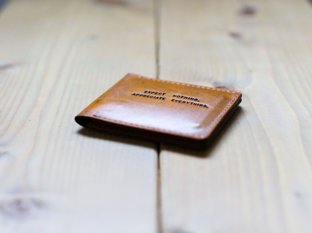 Minimalist Wallet, Bifold Wallet, Mens Wallet, Leather Wallet, Mens Anniversary Gift (Tan Color)