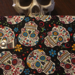 Read E-Z book cover/holder in Sugar Skulls fabric