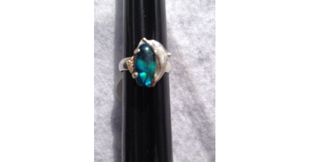 STERLING SILVER RING W/BLUE ABALONE AND DOLPHIN ACCENT