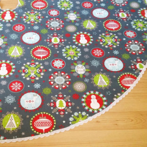 Holiday Print Tree Skirt - FREE Shipping, Made in USA, Lace Trim