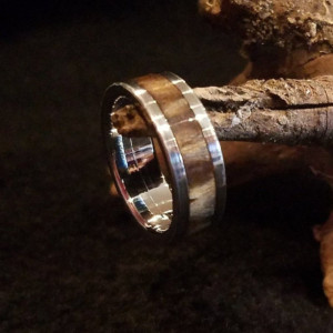 size 5 stainless steel ring core. the center of a pinecone makes beautiful rings, this is no exception, 6mm band width