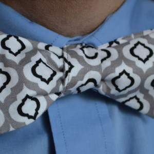 Self-Tie Bow Tie, Grey Bow Tie, Self Tie Bowtie, Gray Bow Tie, Men's Bow Tie, Mens Bowtie, Men's Gray tie, Grey Necktie, Men's Grey Tie, Tie