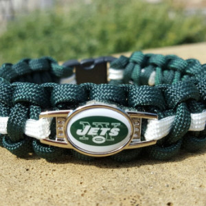 NY Jets Paracord Bracelet NFL Officially Licensed Charm