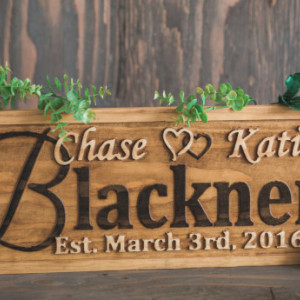 Personalized Family Name Signs Wedding Gift Custom Carved Wooden Sign Last Name Décor Established Wood Plaque 3D Engraved Couple Anniversary