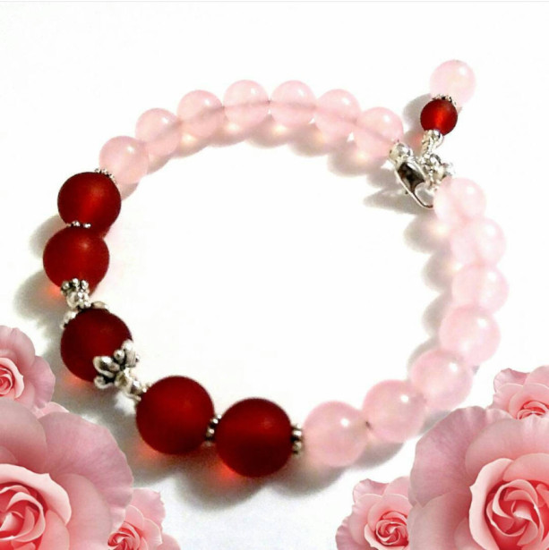 Rose Quartz Pink Burgundy Bracelet, Memory Wire Bracelet, Gemstone Bracelet, Gemstone Jewelry, Sale Beaded Jewelry,  Sea Glass Beads, Gift