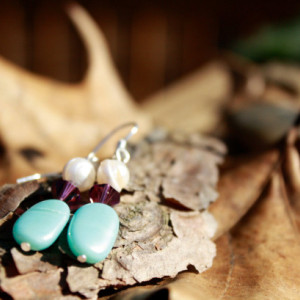 Pearl and turqoise Czech glass dangle earrings