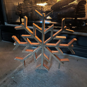 FF-112 12" JAVI "Let it Snowflake" Oversize Rustic Wooden Cedar Snowflake