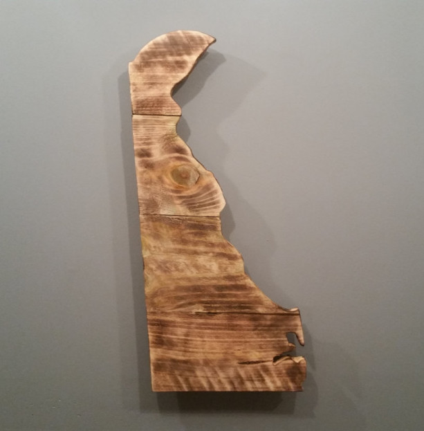 Rustic Delaware State Sign / Plaque, add a heart to your town