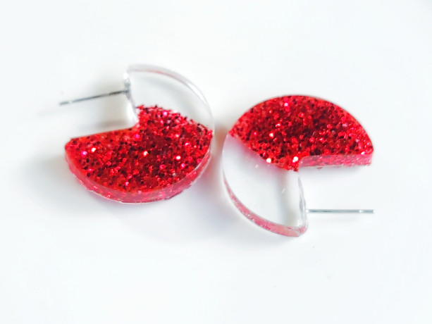 Small Red glitter resin chunky earrings