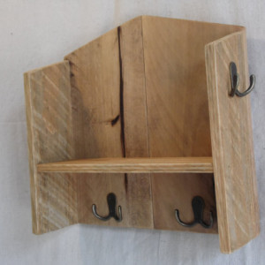 Pallet Key Hook Shelf, Pallet Wood Key Holder, Pallet Shelf, Rustic Home Decor