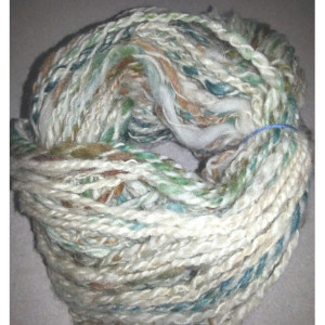 Handspun art yarn-correidale- Wool- 1 skeins 98yds- super soft- white yarn- turquoise- green yarn-knit- crochet- home spun-homespun-yarn