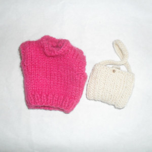 Hand Knit acessories for 12 inch Fashion Dolls fits Barbie Dolls