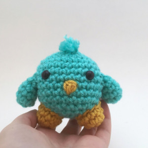 mini amigurumi bird, crochet bird, mini crochet bird, small bird, toddler toy, handmade, crochet birdie, kawaii, bird plush, birthday favor