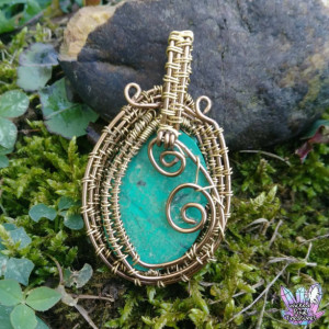 Malachite(Natural) Wire Weave Pendant / Czech Glass Bead Pendant / Natural Gemstone / Copper Wire Pendant / Festival Jewelry / Hippie Style