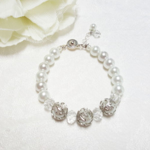 White Pearl Wedding bracelet 