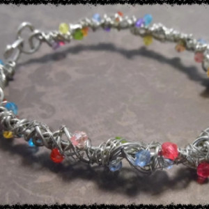  Swarovski Crystal Bead Sculptural Wire Bracelet