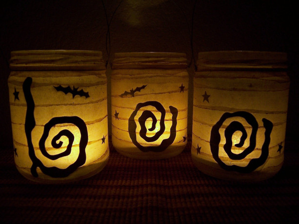 Grungy Primitive Halloween Boo Lantern Candle Holder Set Luminary Light Mantel Porch Camping Table Grungy