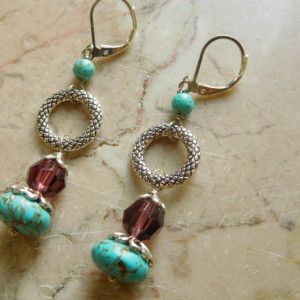 Turquoise dangling earrings, with silver tone lever back earrings hooks. #E00311