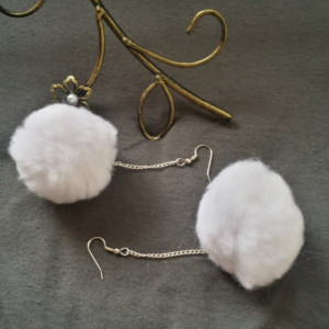 White Pom Pom Earrings - Pom Pom Earrings 