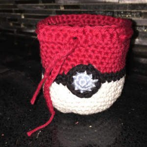 Pocket monster ball / draw string bag / coin purse / DND / dice / mini figures