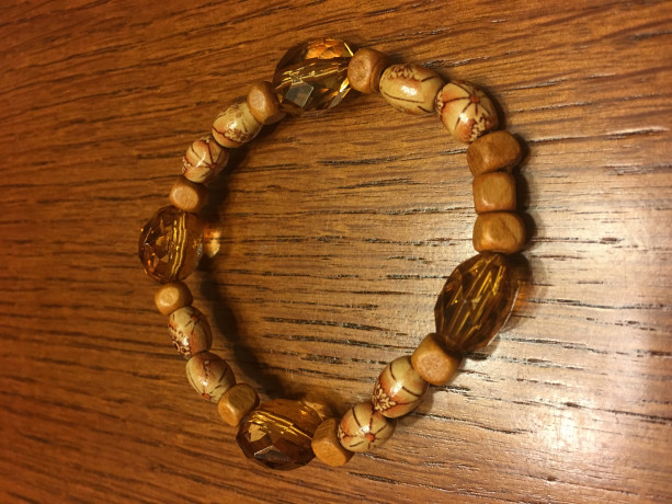 Wood and Acrylic Bead Elastic Bracelet