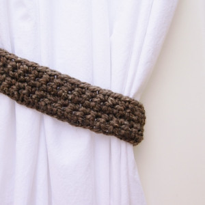 One Pair of Taupe Gray Brown Tweed Curtain Tie Backs, Drapery Tiebacks for Drapes, Simple, Basic Thick Crochet Knit, Ready to Ship in 3 Days