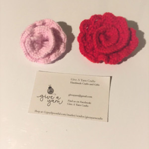Knit Rose Flower Accessory Set of 4 by Give A Yarn Crafts
